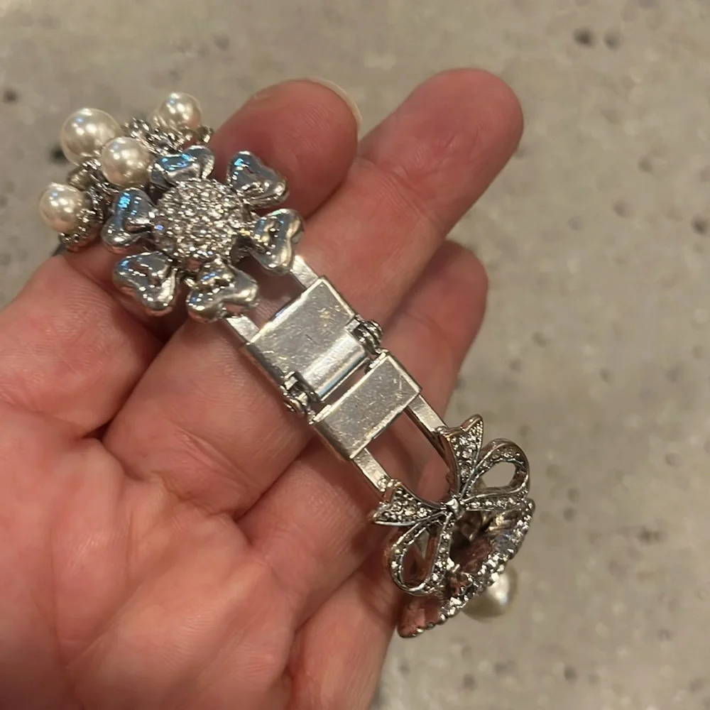 SILVER TONE FLORAL CUFF BRACELET WITH FAUX PEARLS AND RHINESTONES